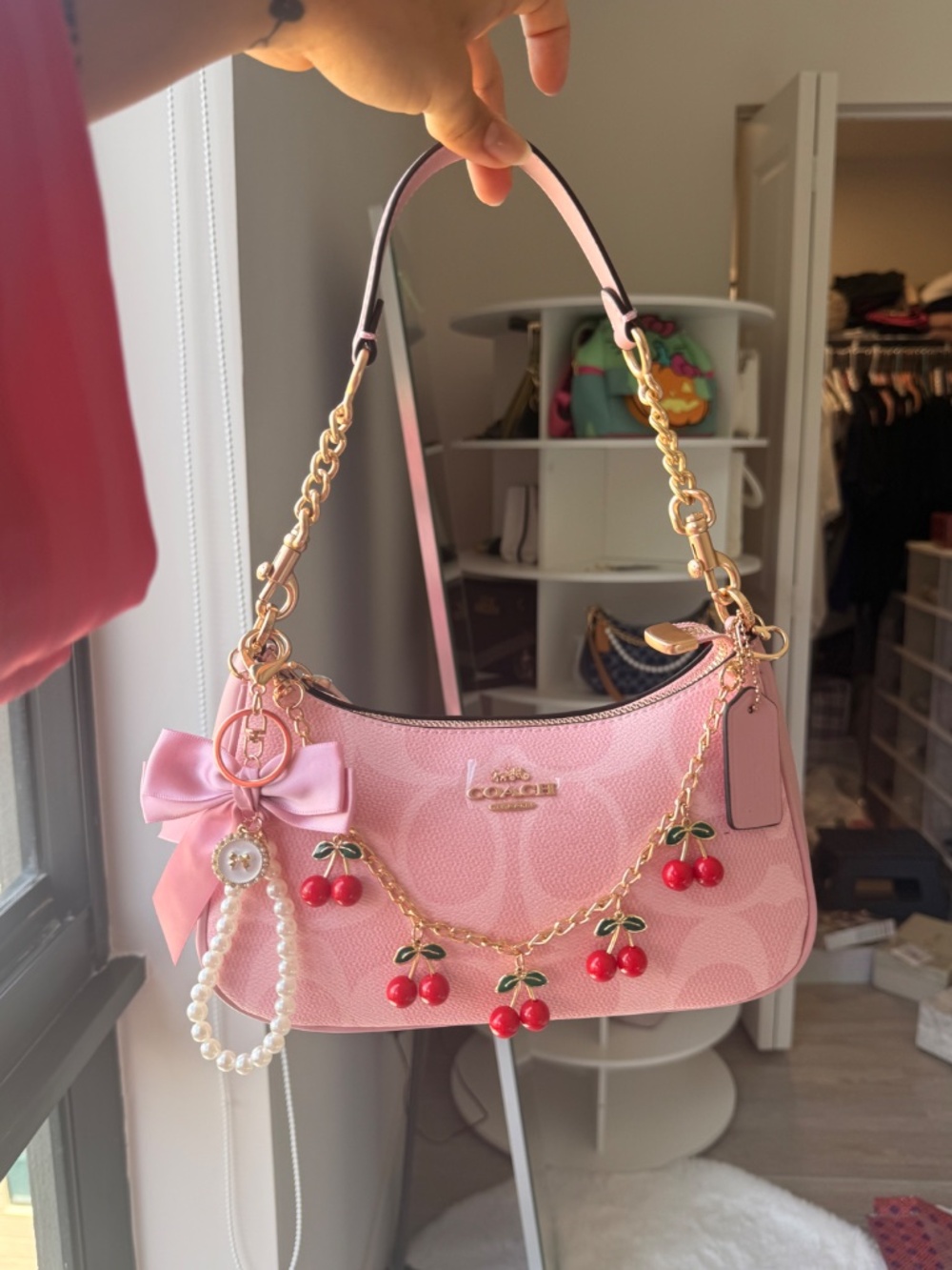 Coach Bag - Picture 2 of 4